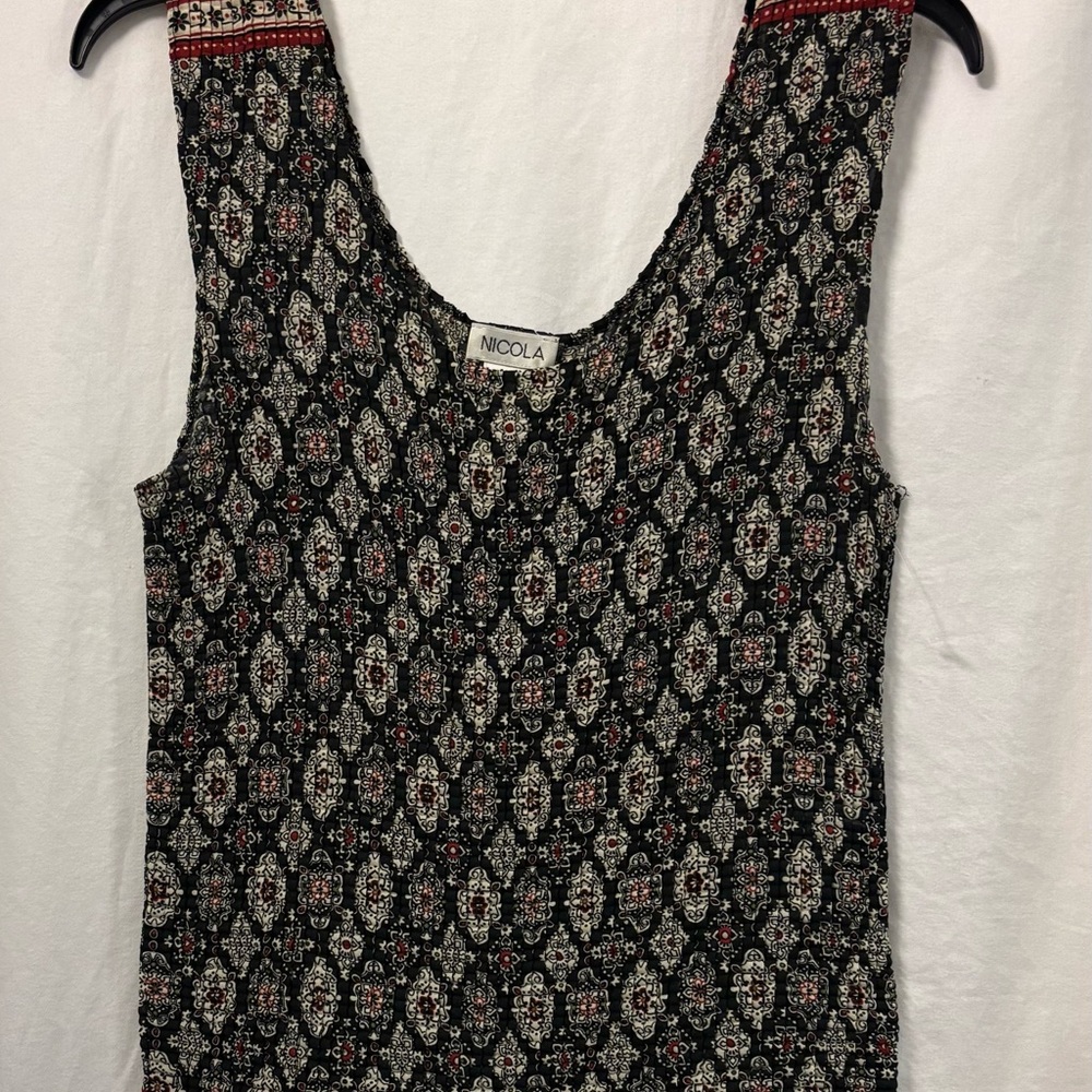 NICOLA Black Tank Top with Cream and Red Medallion Print